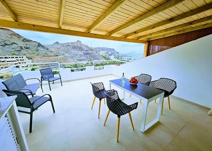 Canary Dreams Apartment 2